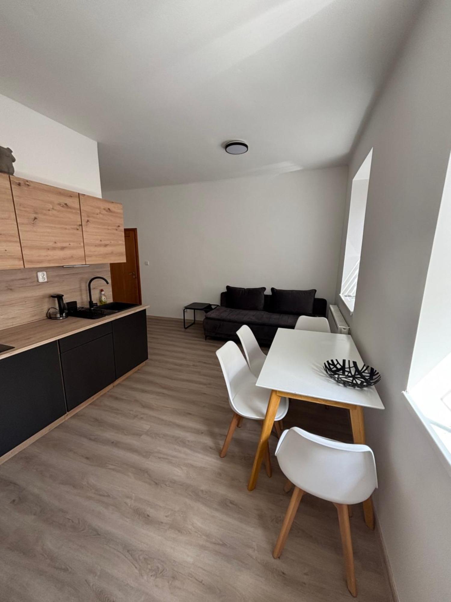 Apartman Orli Hnizdo Liberec Ngoại thất bức ảnh